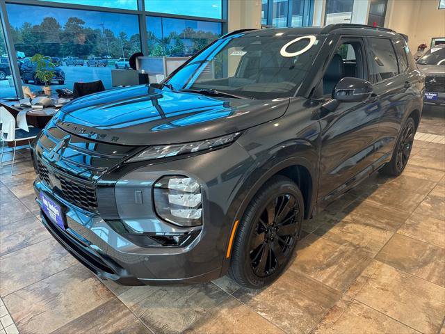 New 2026 Mitsubishi Outlander SEL Black Edition