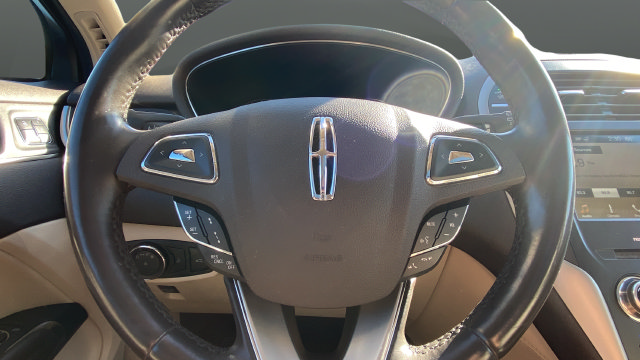 Used 2017 Lincoln MKC Reserve AWD/4WD image 16