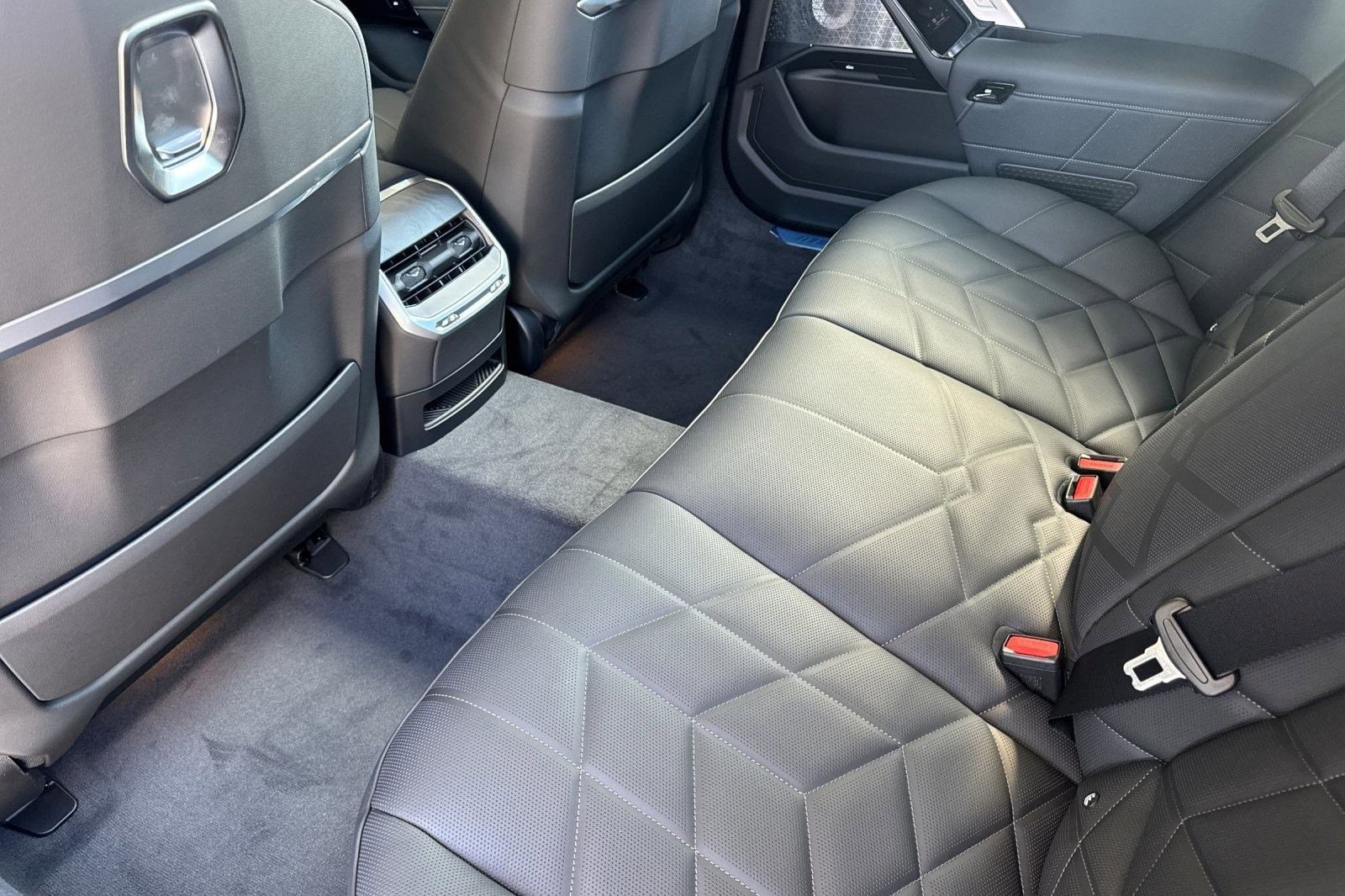 New 2025 BMW 760i xDrive image 22