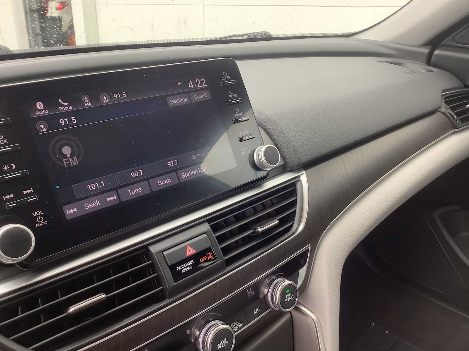 Certified 2019 Honda Accord EX-L image 17
