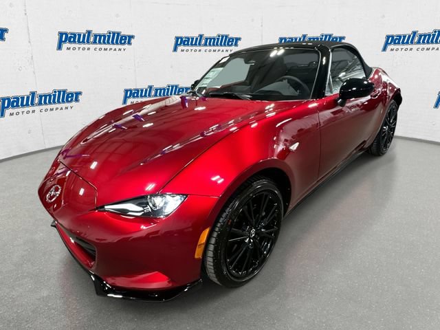 New 2026 MAZDA MX-5 Miata Club w/ Weather Package RWD image 1
