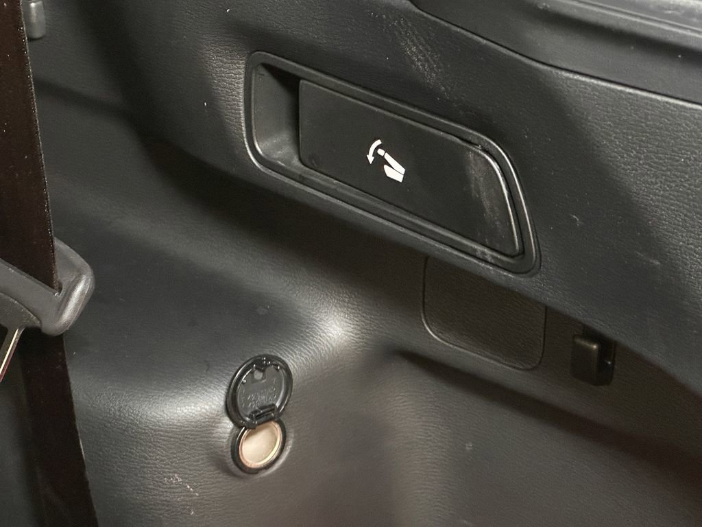 Used 2022 Mitsubishi Outlander SE AWD/4WD image 21