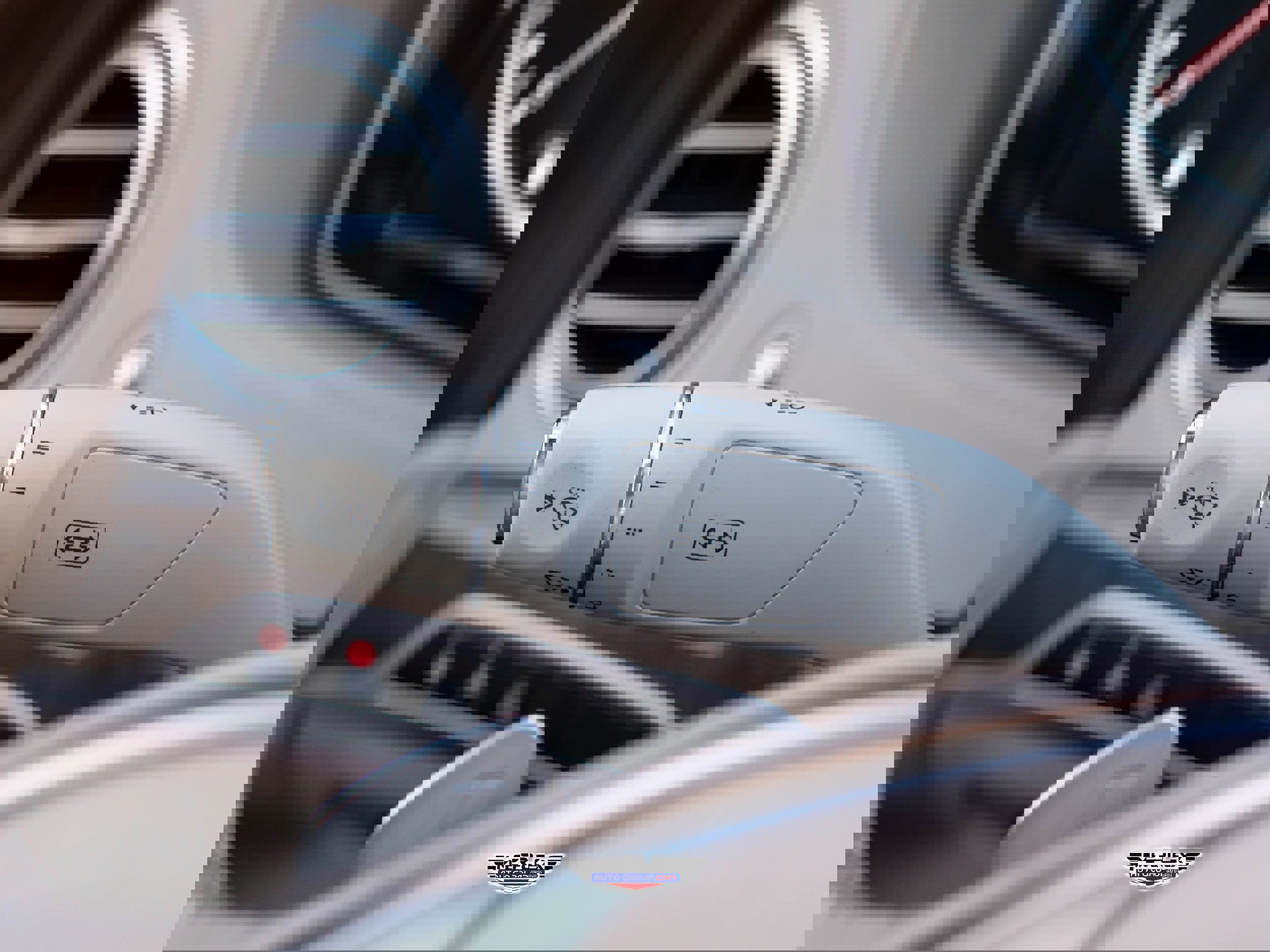 Used 2015 Mercedes-Benz S 550 Sedan w/ Premium 1 Package image 29