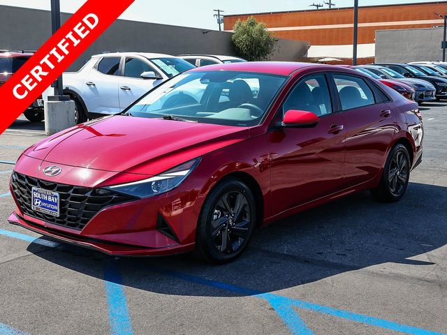 Certified 2021 Hyundai Elantra SEL FWD image 3