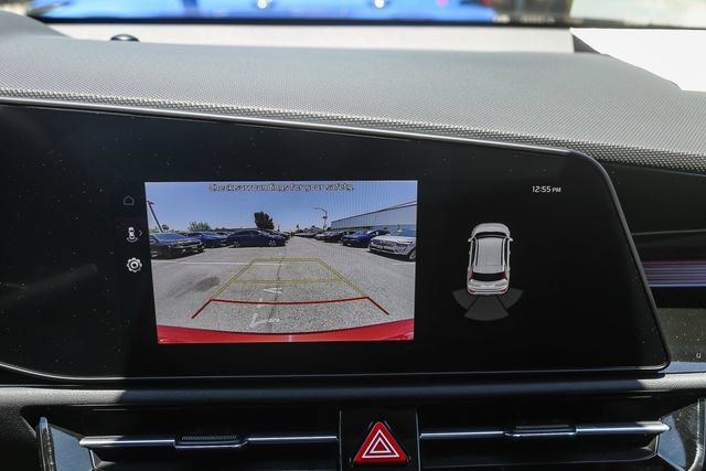 Certified 2023 Kia Niro EX Touring FWD image 25