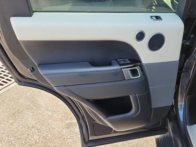 Used 2020 Land Rover Range Rover Sport HST image 10