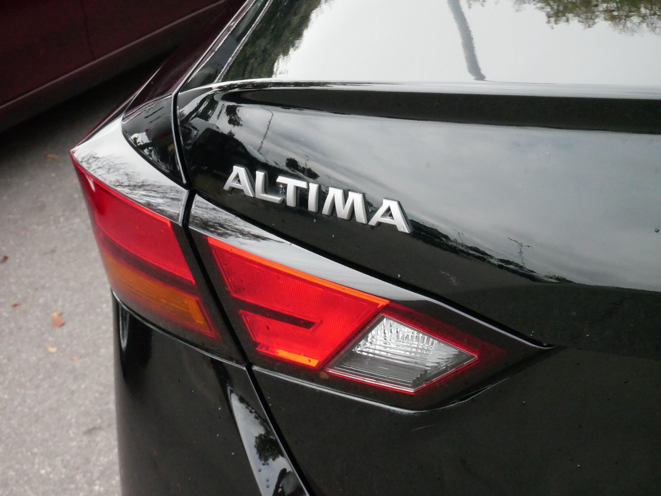 Used 2024 Nissan Altima 2.5 SV w/ SV Premium Package AWD/4WD image 17