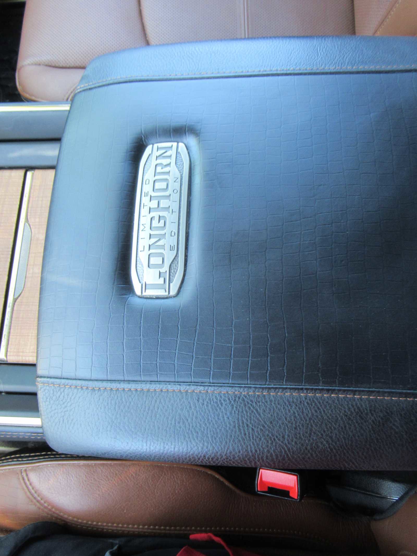 Used 2023 RAM 3500 Limited AWD/4WD image 29