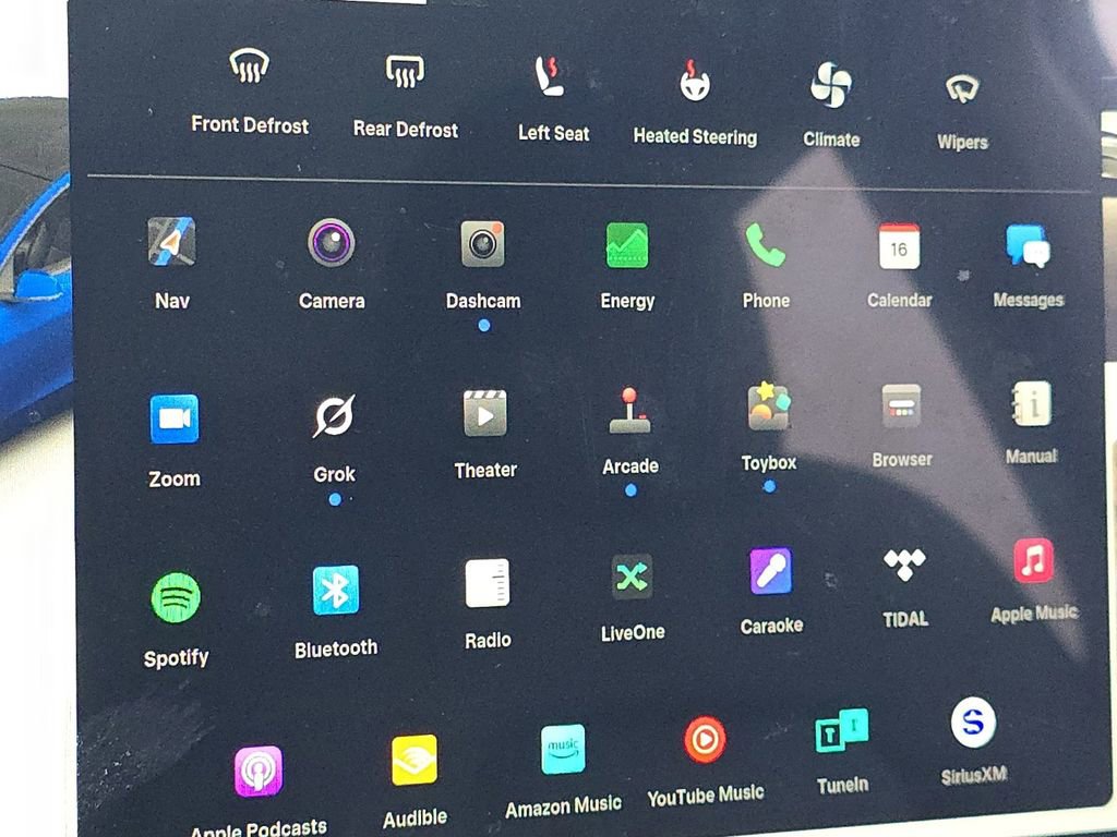 Used 2024 Tesla Model Y Long Range image 6