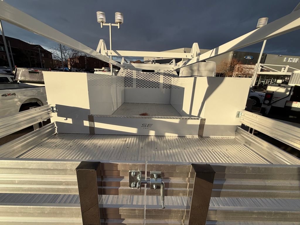 New 2026 Ford F550 4x4 Crew Cab image 5