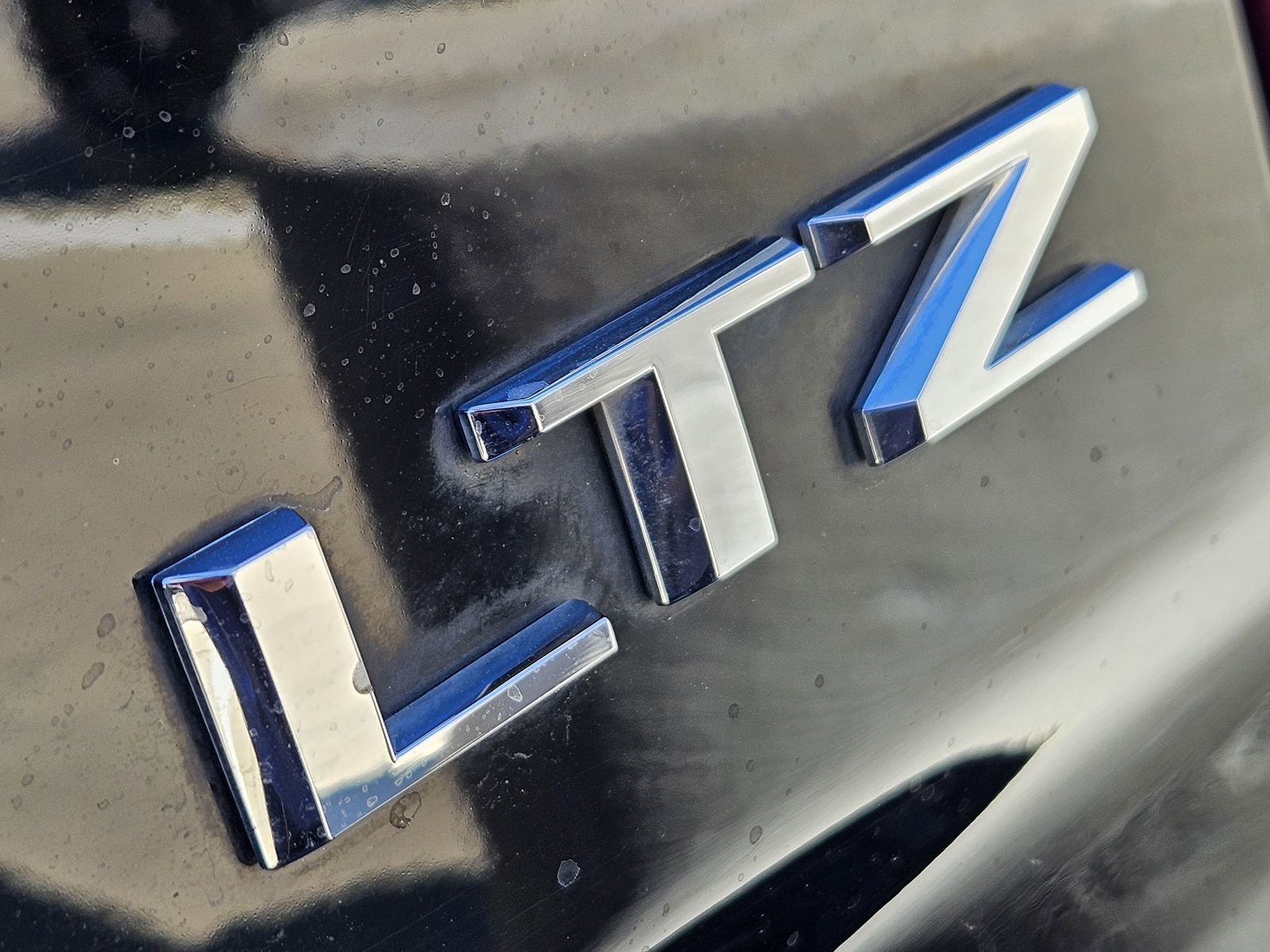 Used 2023 Chevrolet Silverado 1500 LTZ image 17