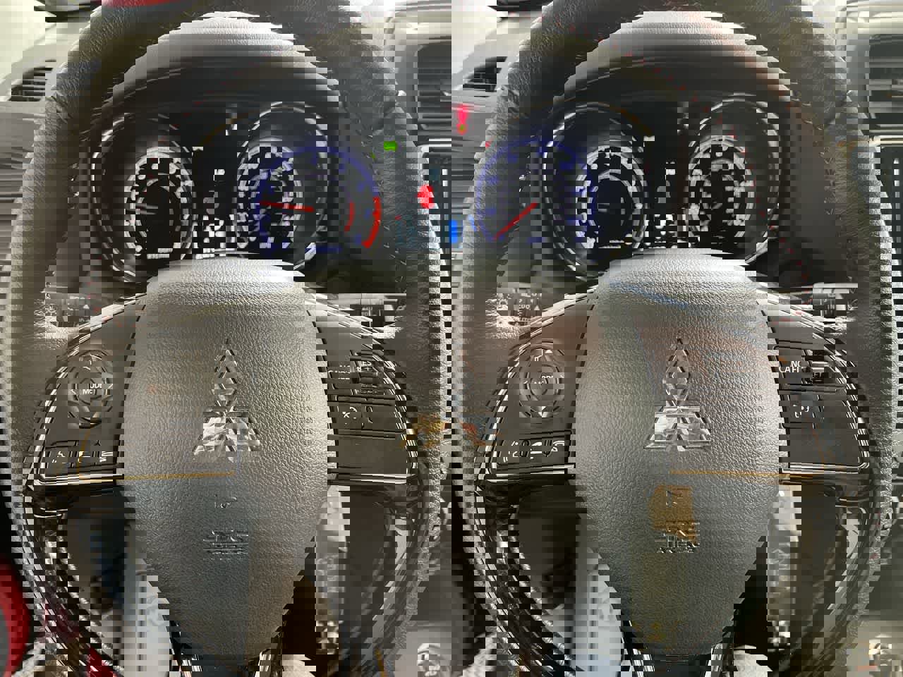 Used 2025 Mitsubishi Outlander Sport LE image 16