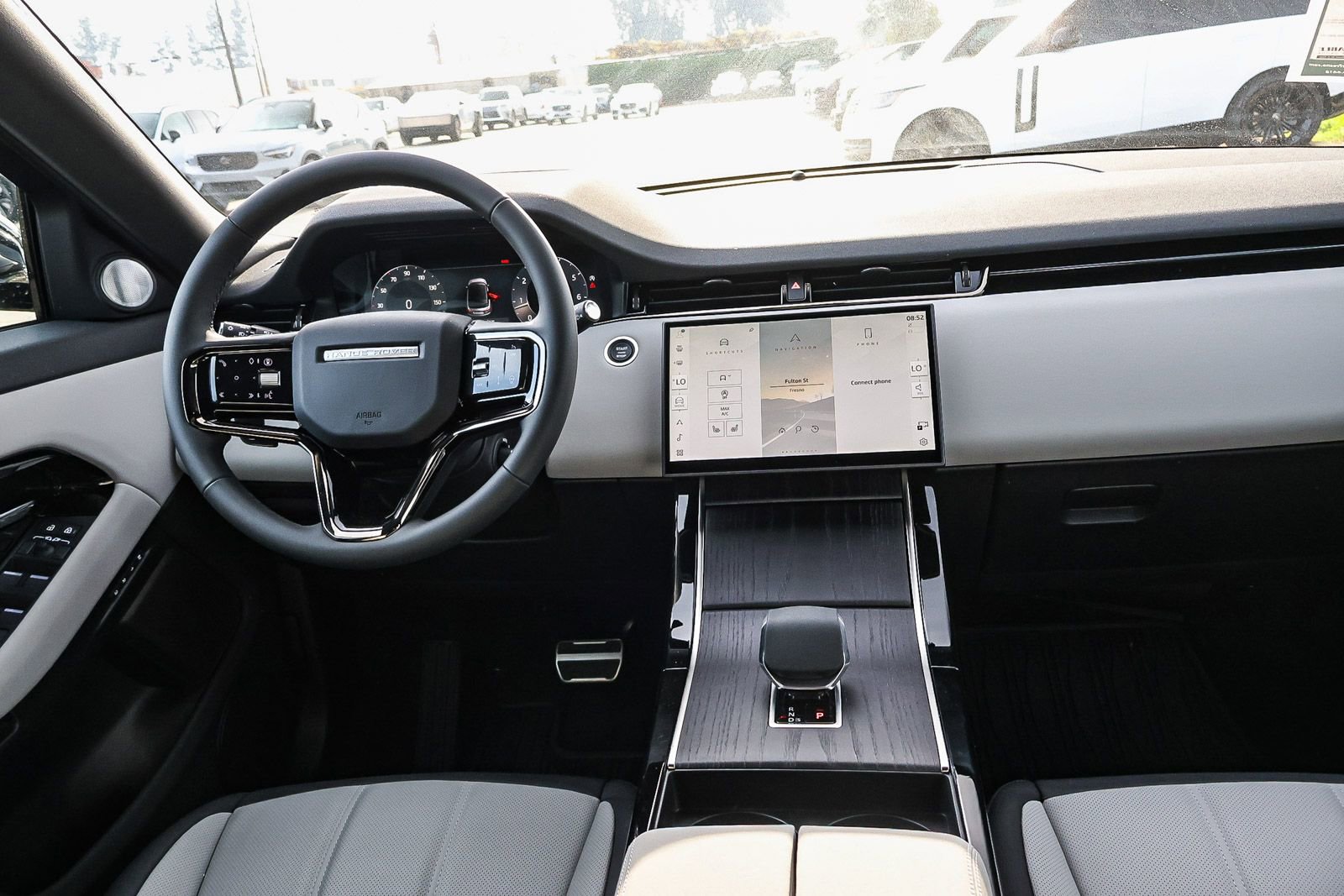 New 2026 Land Rover Range Rover Evoque Dynamic SE image 23