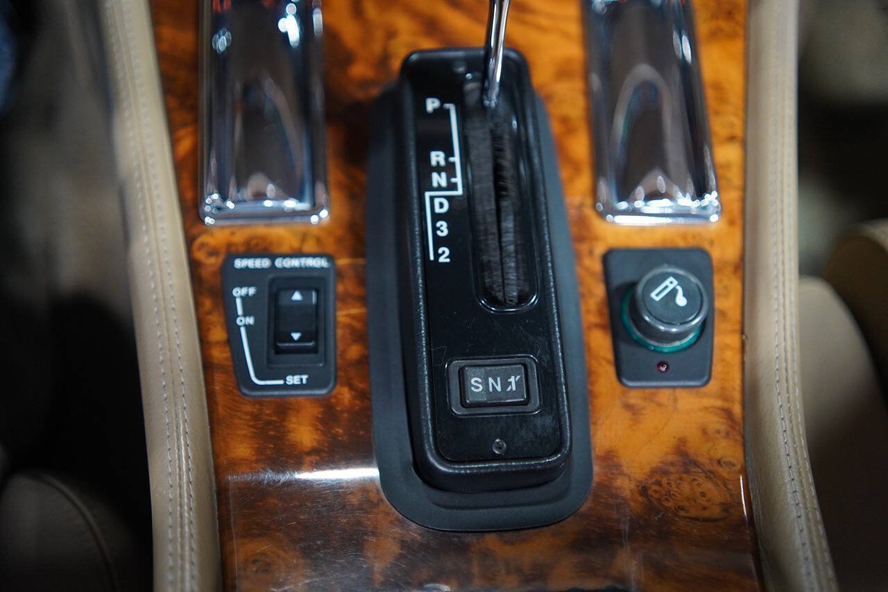 Used 1994 Jaguar XJS 4.0 Convertible RWD image 71