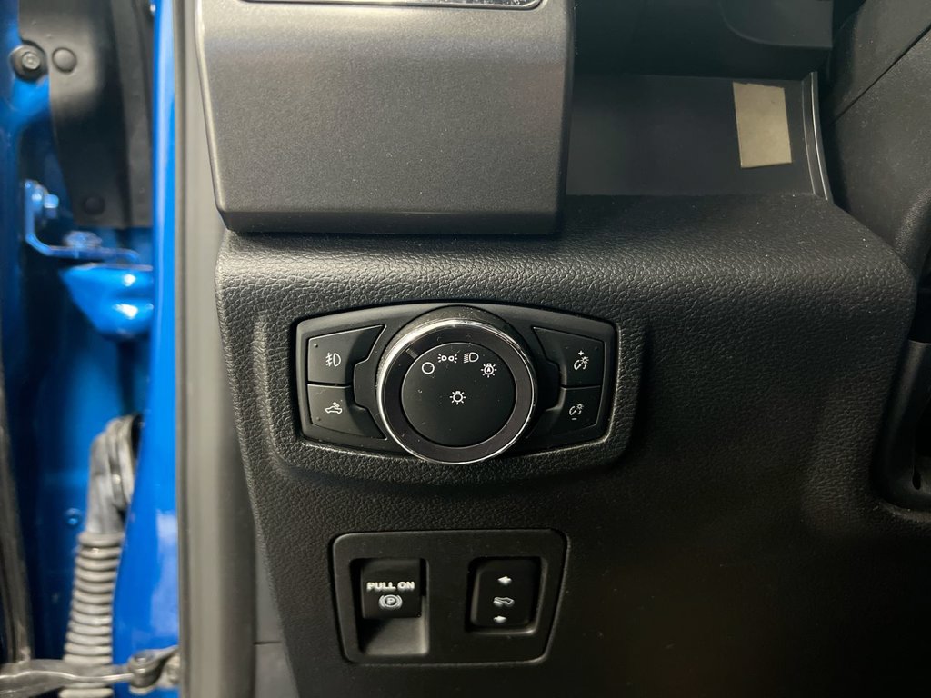 Used 2020 Ford F150 XLT w/ Equipment Group 302A Luxury AWD/4WD image 18
