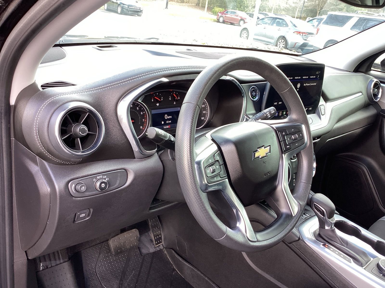 Used 2024 Chevrolet Blazer LT w/ Convenience Package image 9