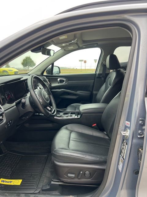 Used 2022 Kia Sorento SX AWD/4WD image 9