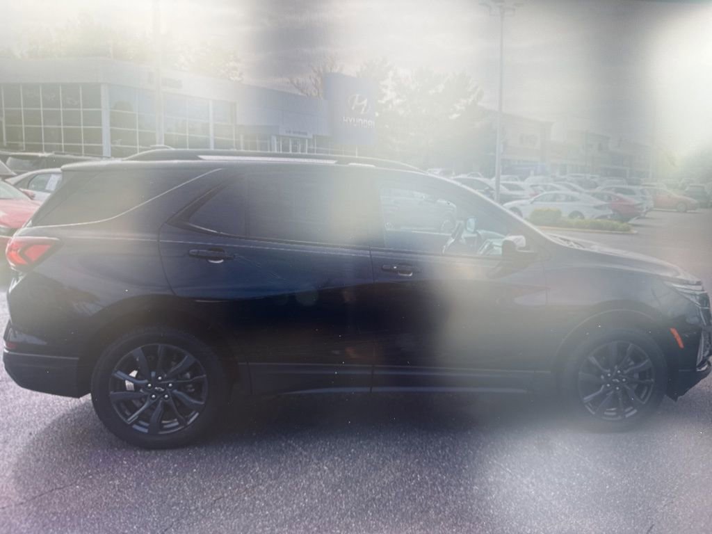 Used 2022 Chevrolet Equinox RS image 6
