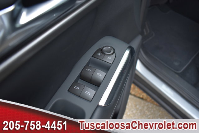 New 2027 Chevrolet Traverse LT FWD image 15