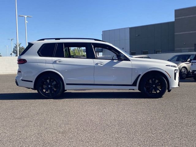Used 2025 BMW X7 M60i w/ Climate Comfort Package video 5