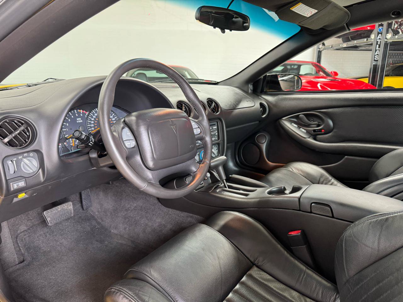 Used 2002 Pontiac Firebird Trans Am RWD image 32