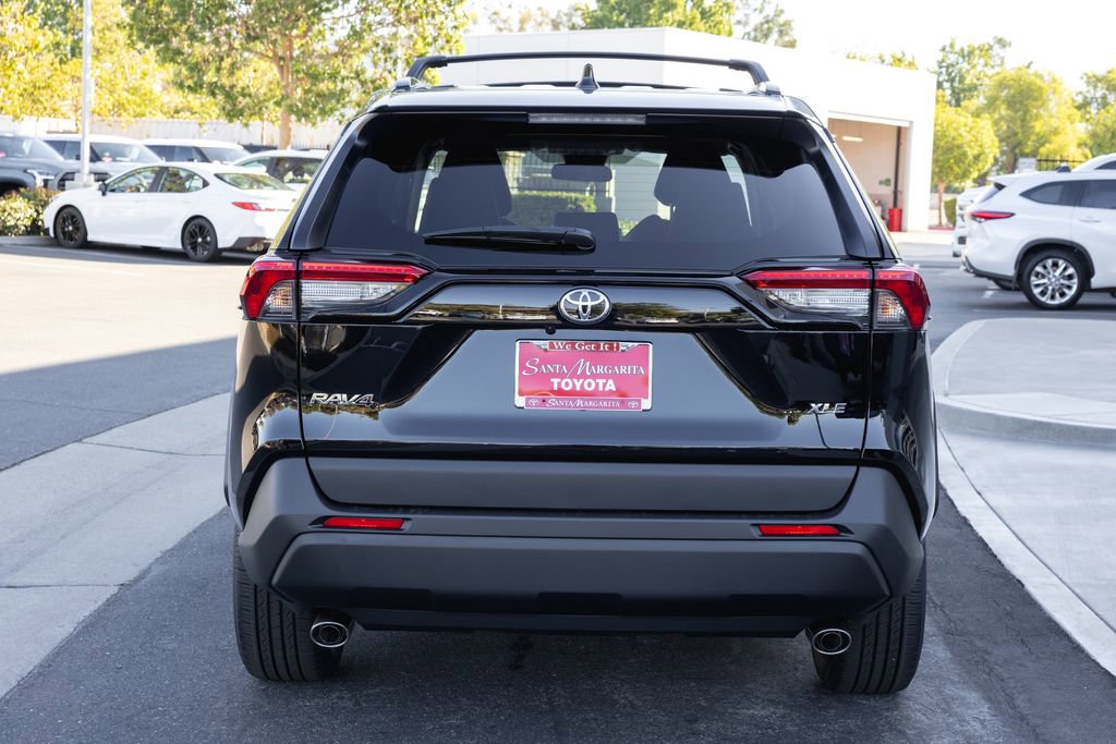 New 2025 Toyota RAV4 XLE Premium image 5