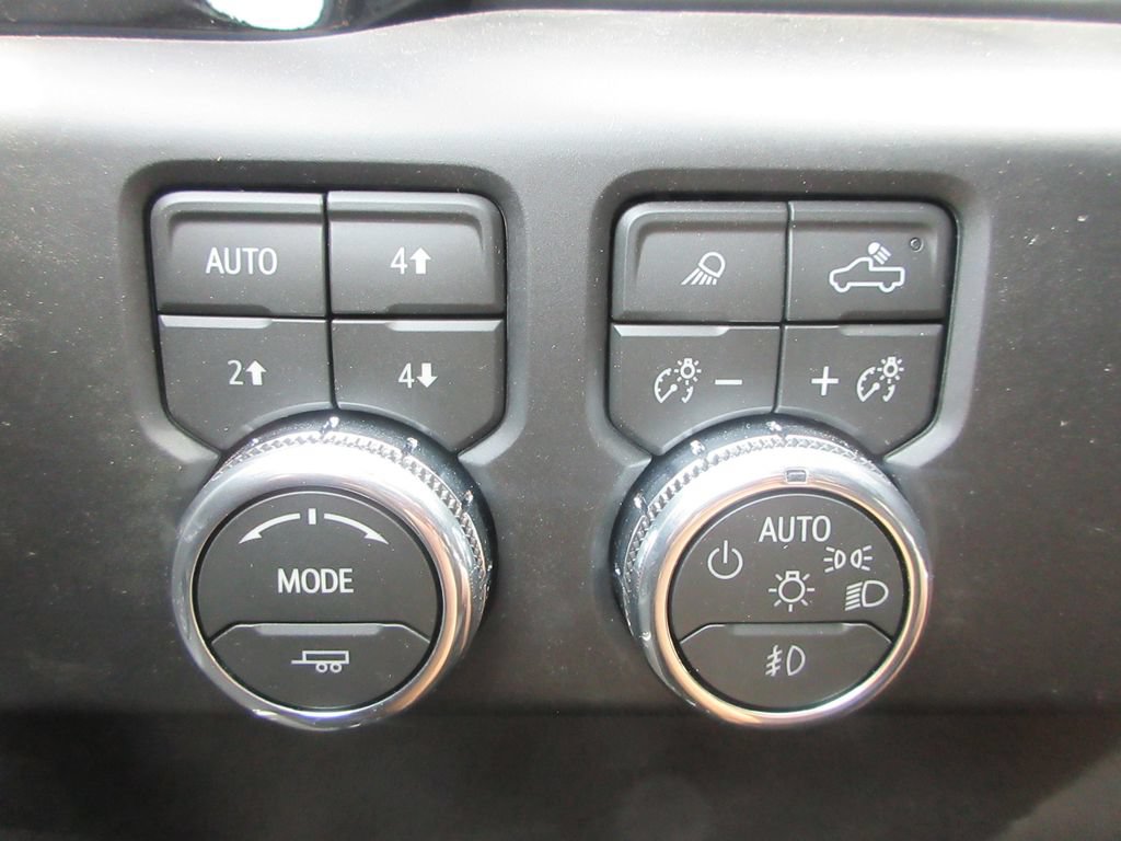 New 2026 GMC Sierra 1500 AT4X AWD/4WD image 19
