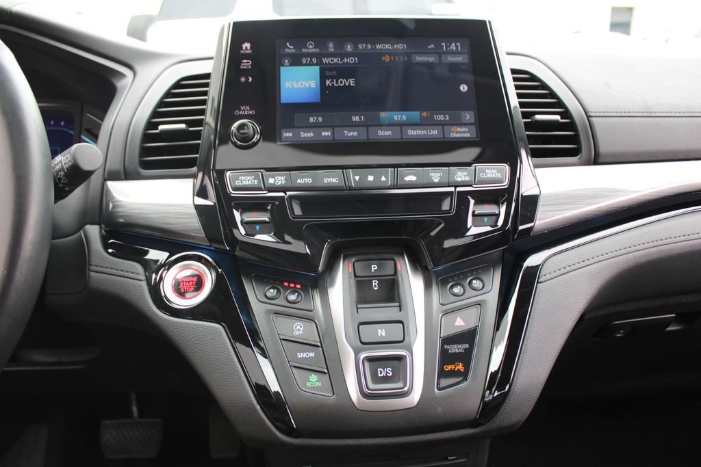 Used 2024 Honda Odyssey Elite image 16