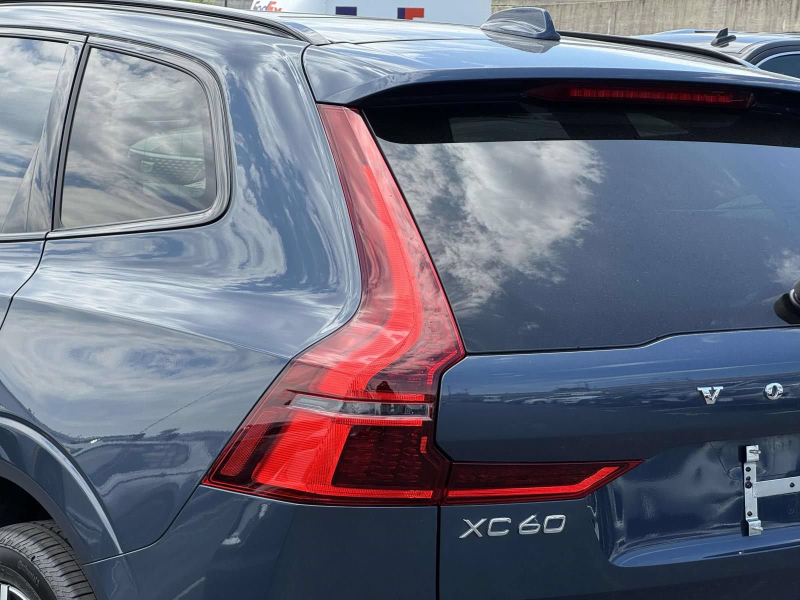 Used 2026 Volvo XC60 B5 Ultra w/ Climate Package AWD/4WD image 31