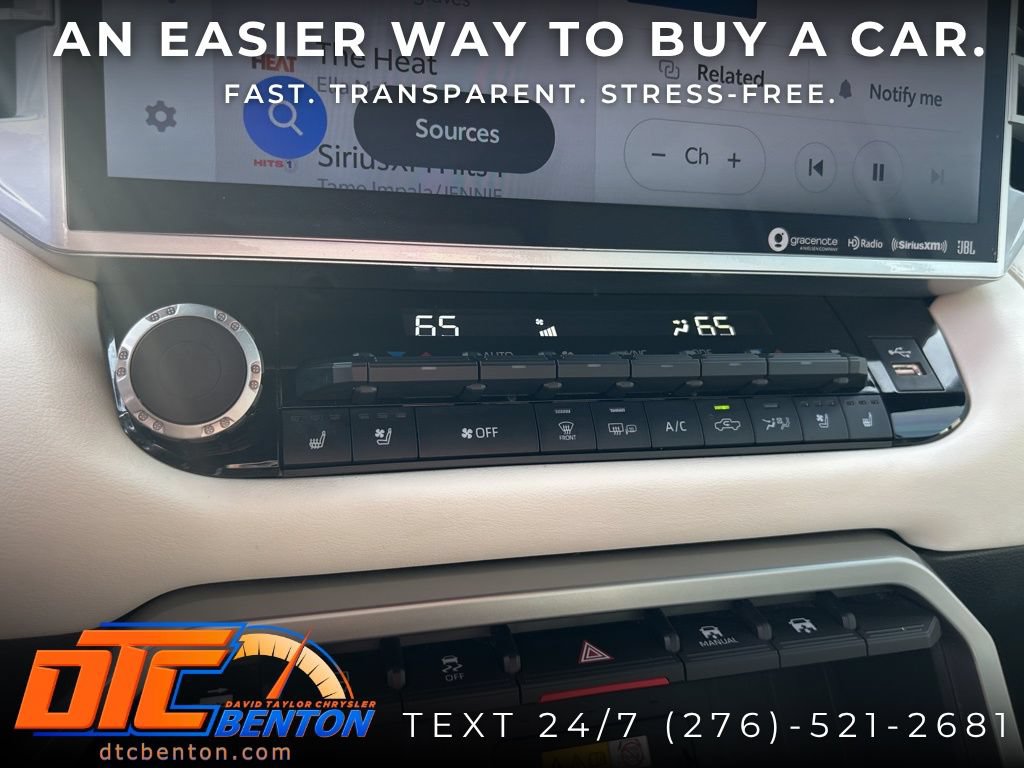Used 2023 Toyota Tundra Capstone AWD/4WD image 29