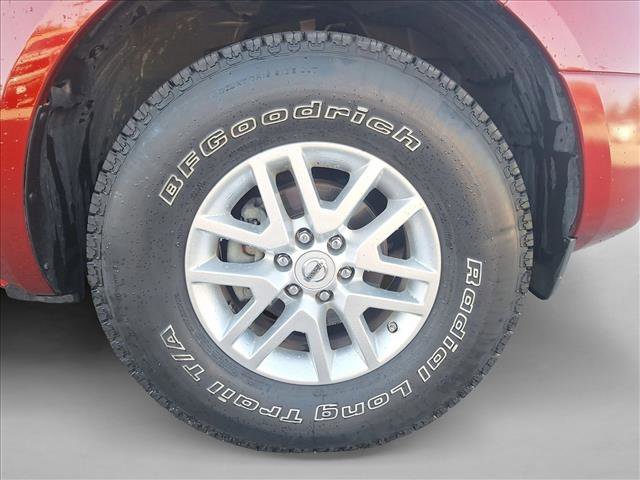 Used 2014 Nissan Frontier SV image 15