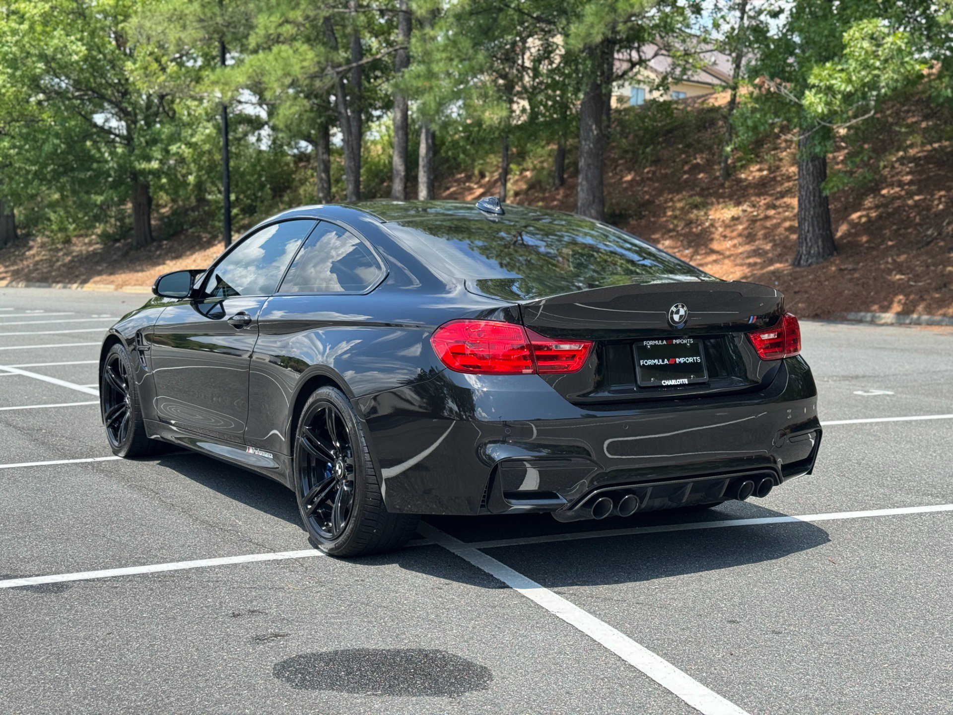 Used 2015 BMW M4 Coupe RWD image 8