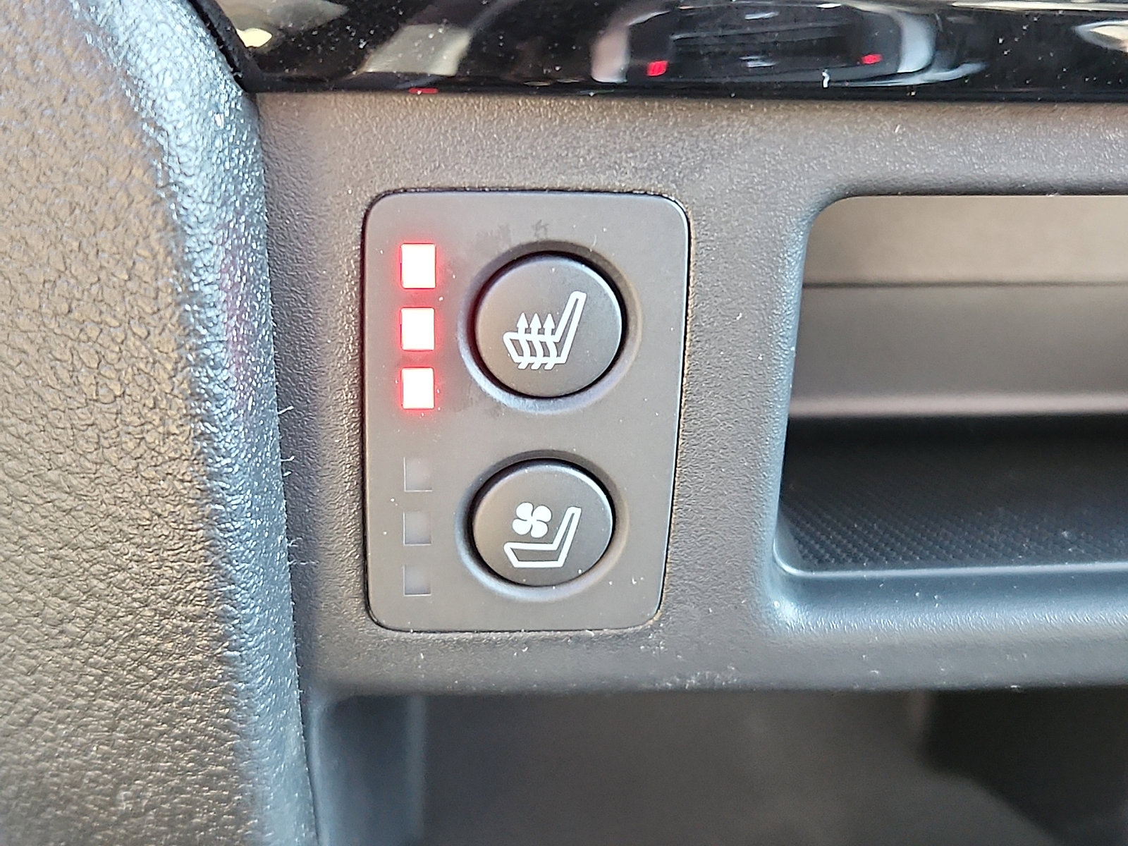 New 2026 Honda Ridgeline Black Edition image 16