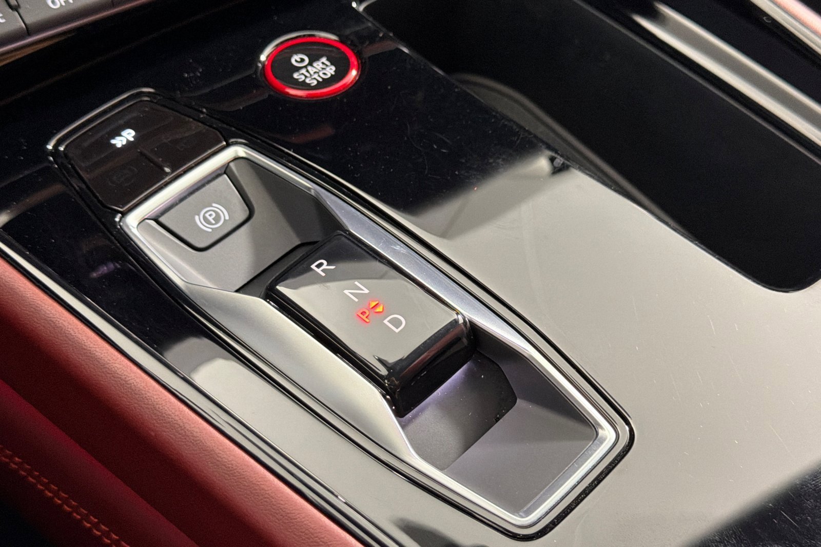 Used 2024 Audi RS e-tron GT AWD/4WD image 20