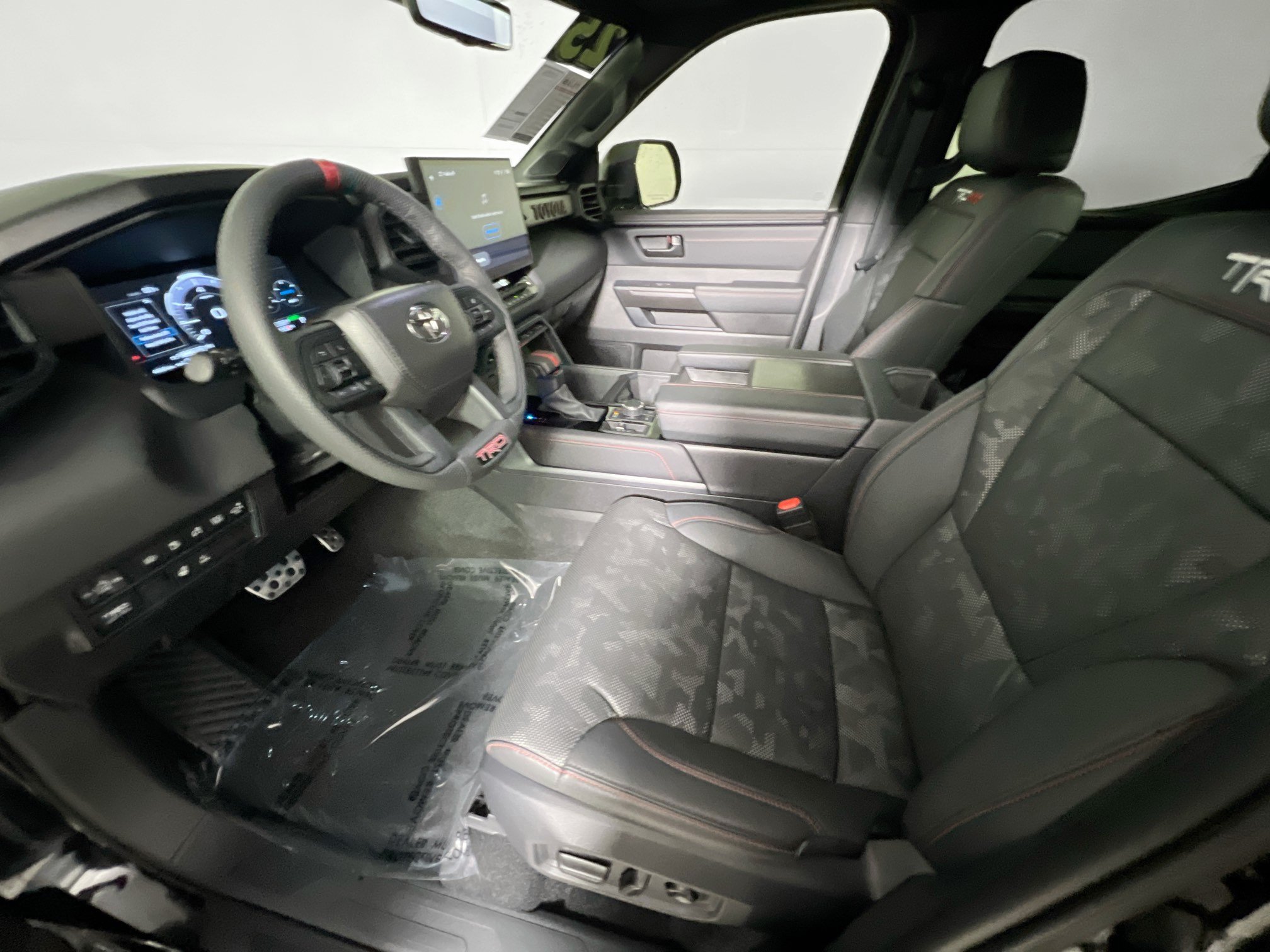 Used 2025 Toyota Tundra TRD Pro AWD/4WD image 14