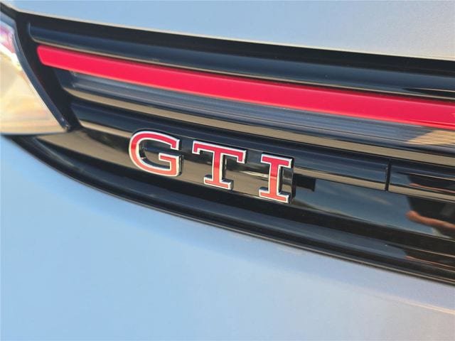 New 2026 Volkswagen GTI SE FWD image 3