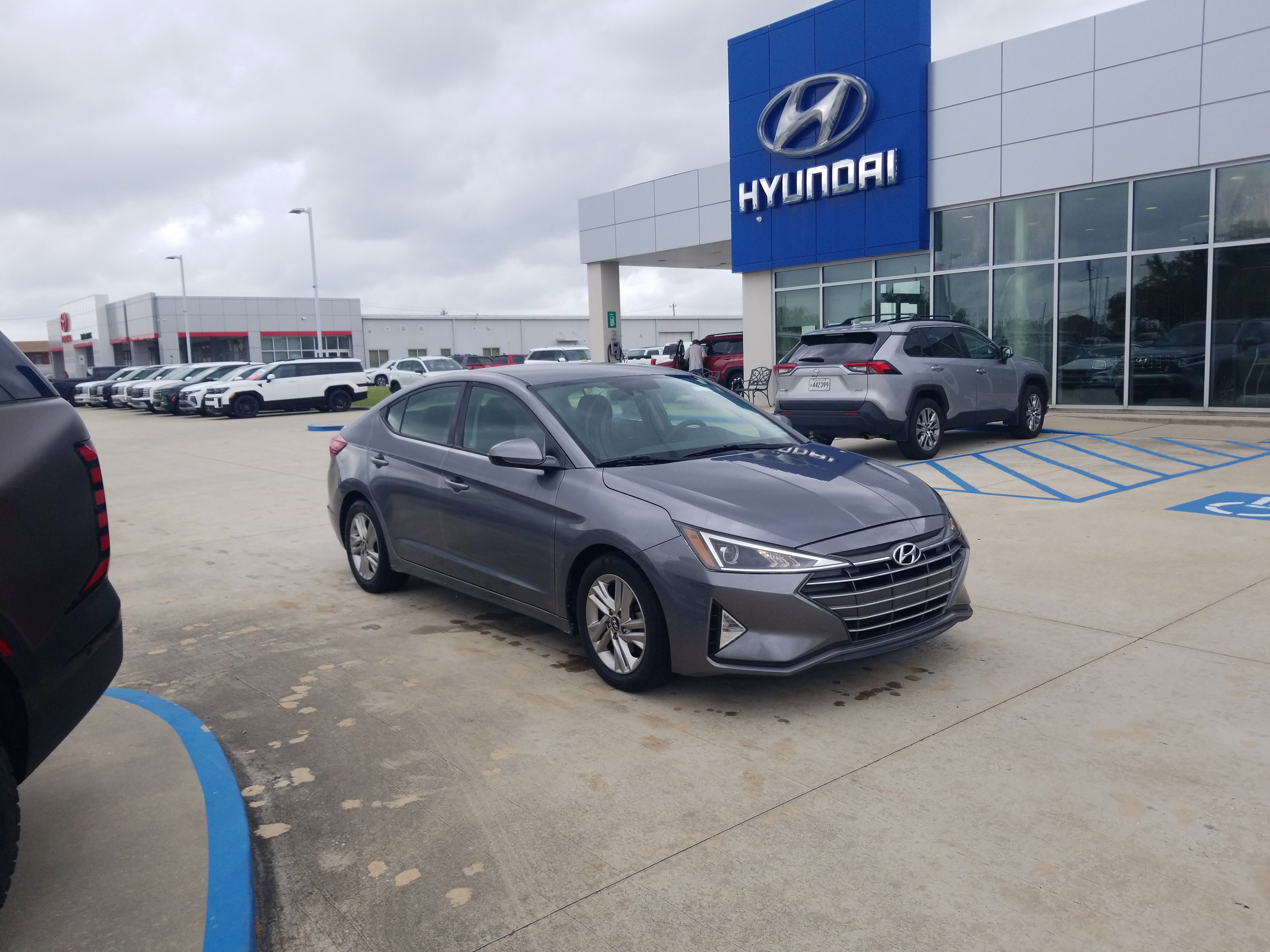 Used 2019 Hyundai Elantra SEL w/ Cargo Package