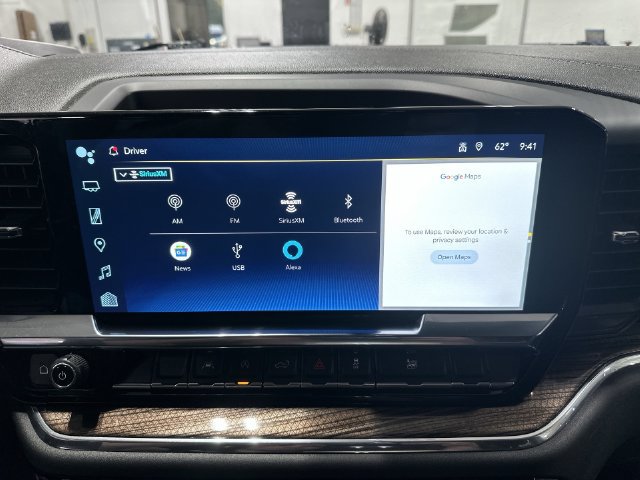 Used 2023 Chevrolet Silverado 1500 LT AWD/4WD image 16