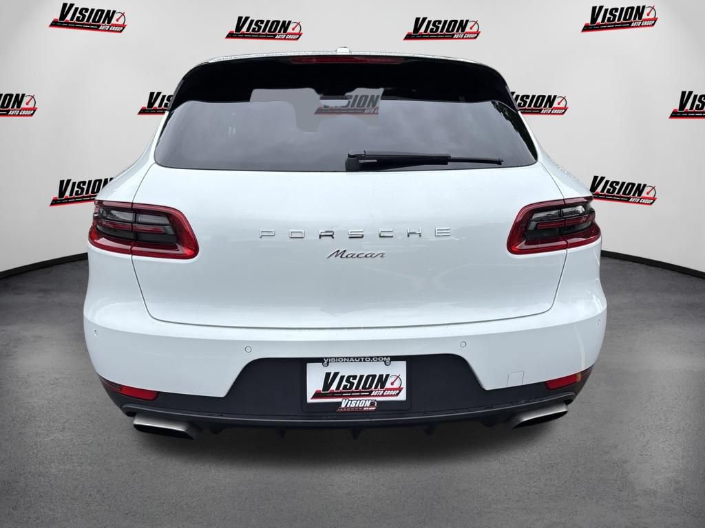 Used 2017 Porsche Macan AWD/4WD image 6