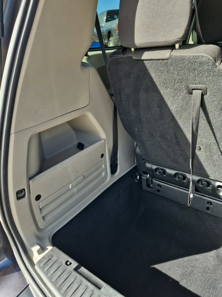 Used 2020 Dodge Grand Caravan SE w/ UConnect Hands-Free Group image 62