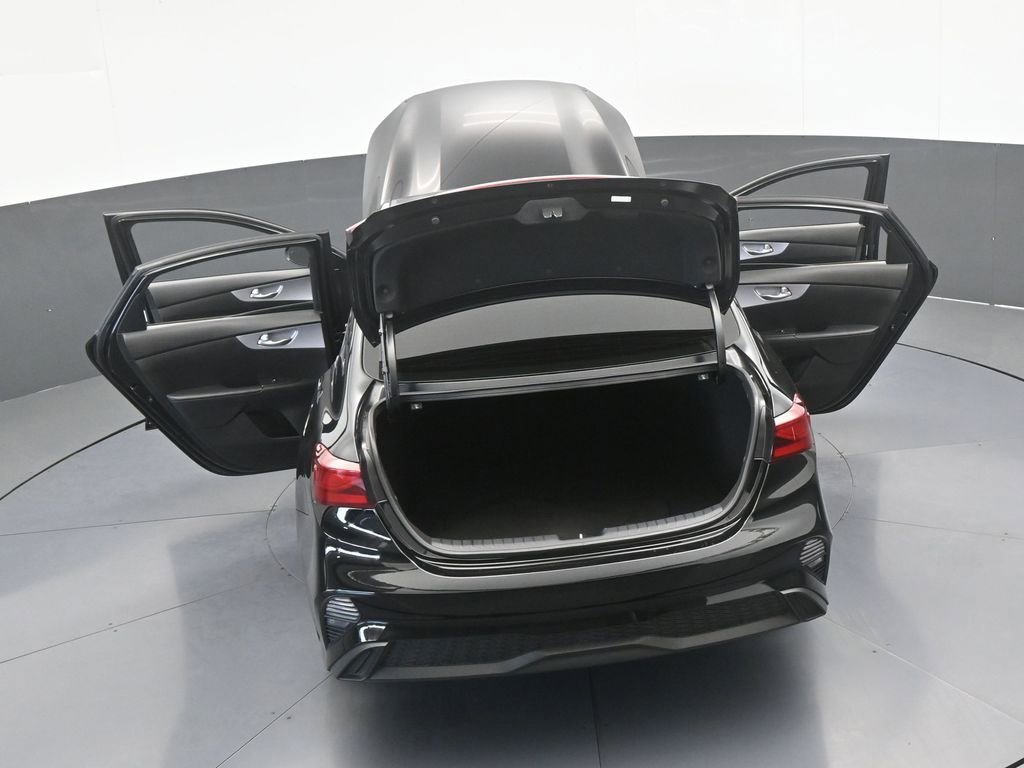 Used 2024 Kia Forte LXS w/ LXS Technology Package FWD image 61