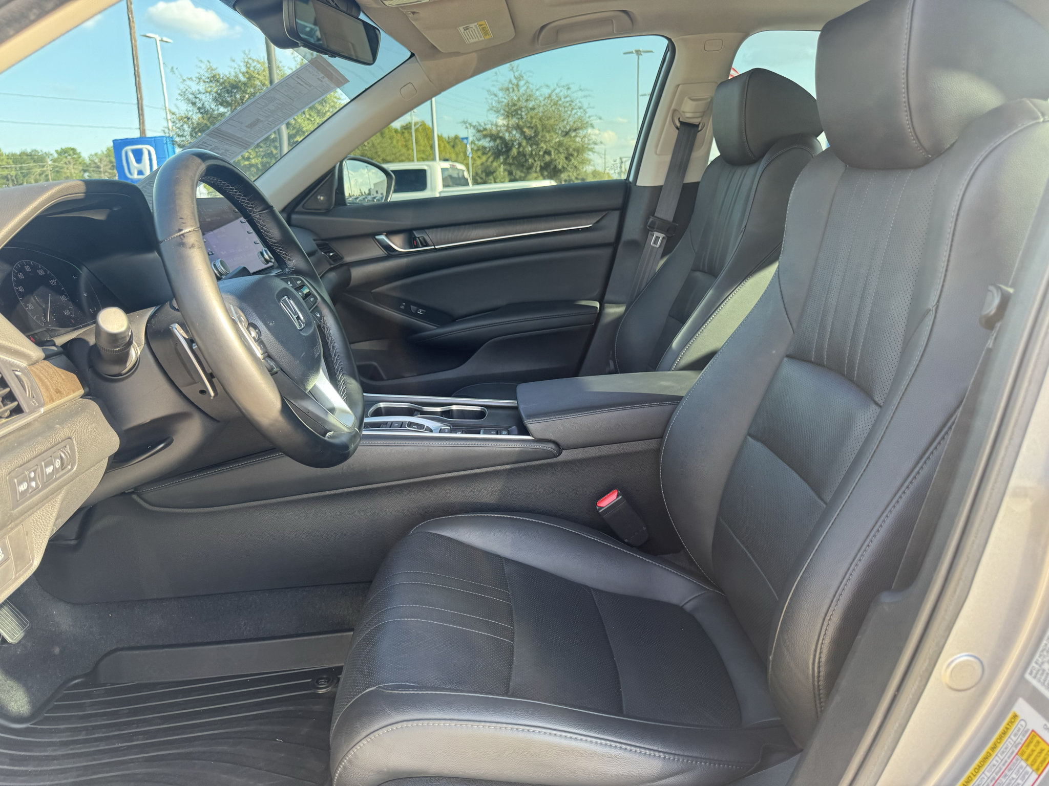 Certified 2021 Honda Accord Touring image 9