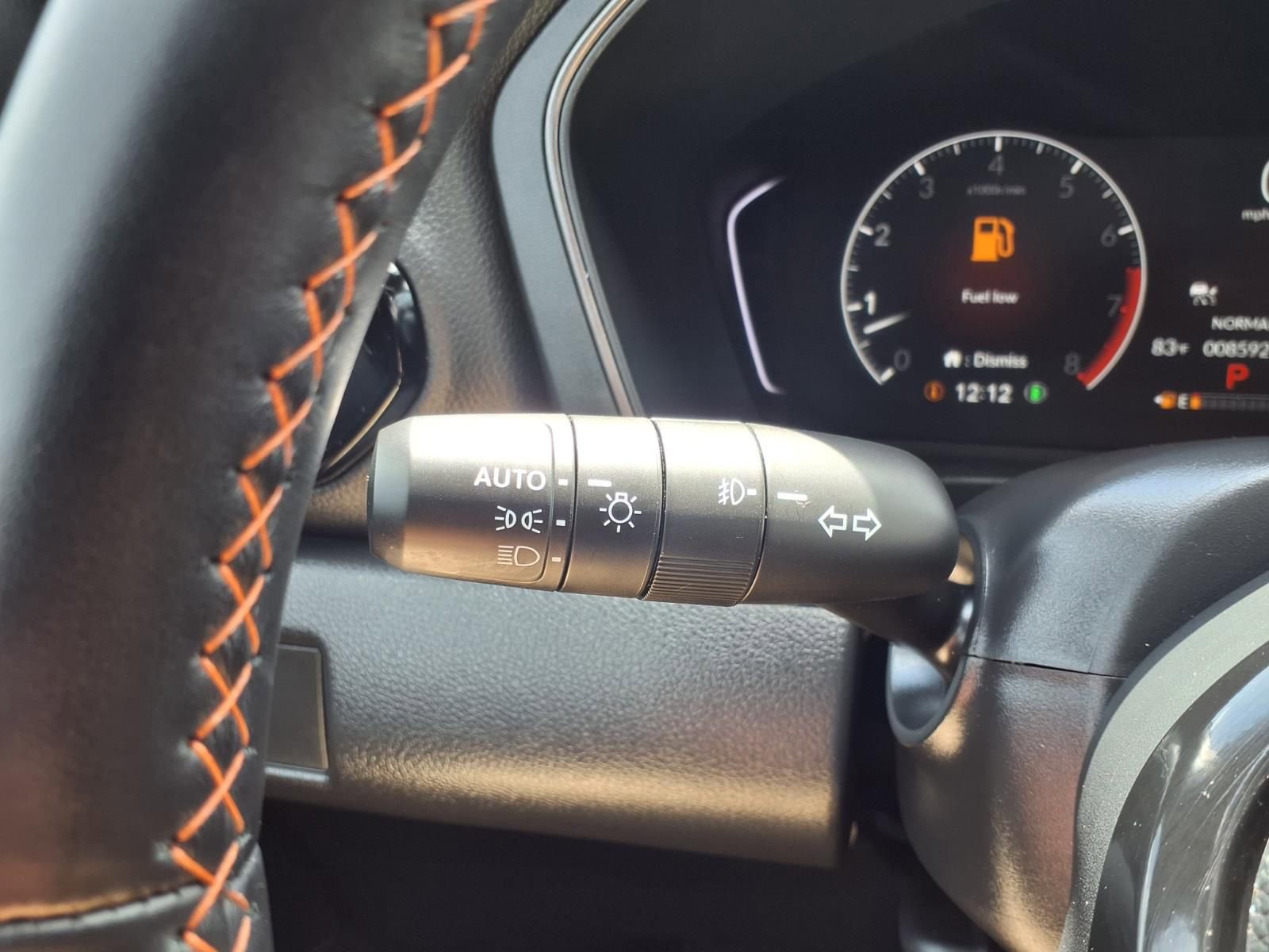 Used 2025 Honda Pilot TrailSport image 18