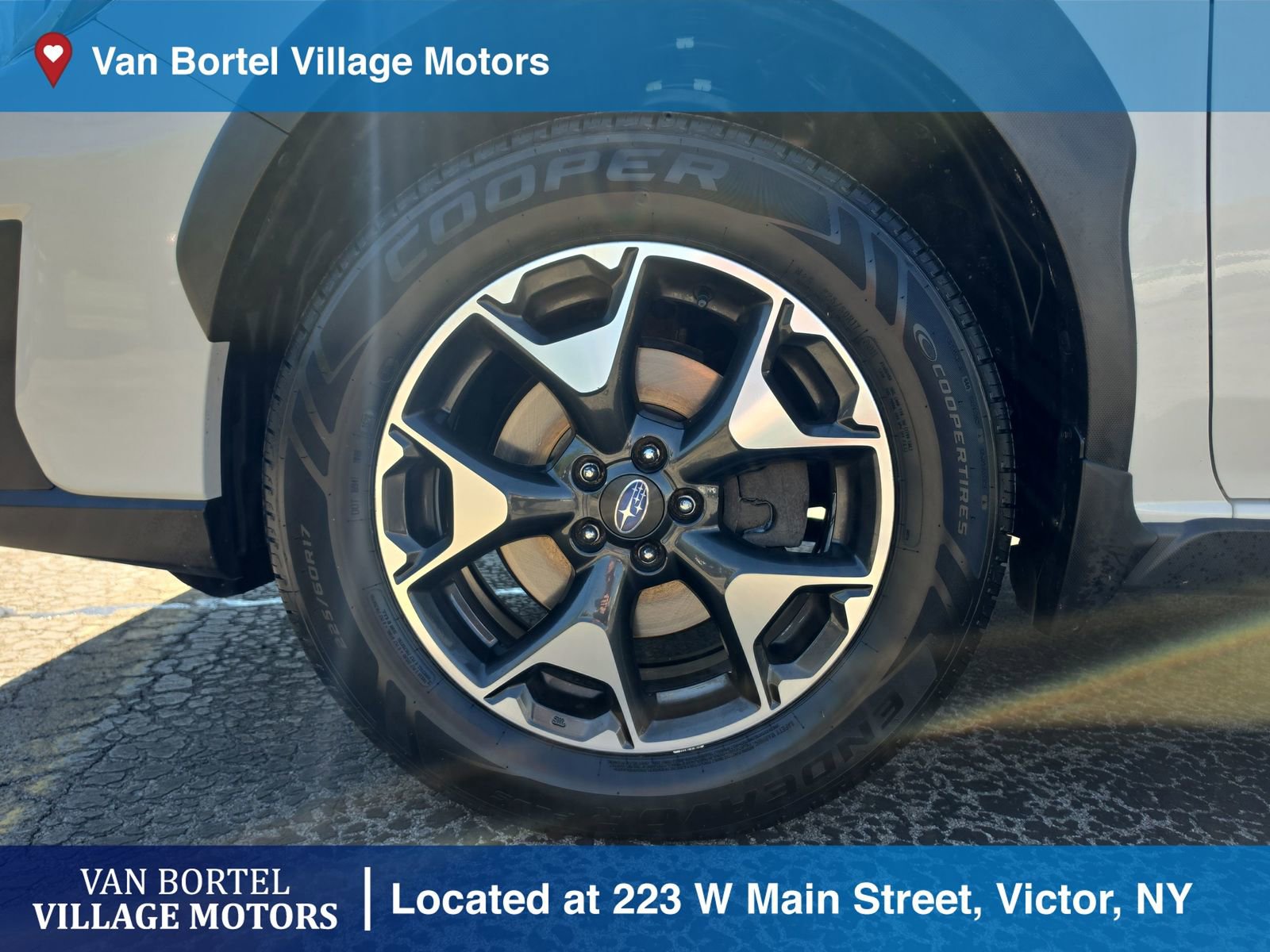Used 2020 Subaru Crosstrek 2.0i Premium w/ Moonroof Package 1 AWD/4WD image 28