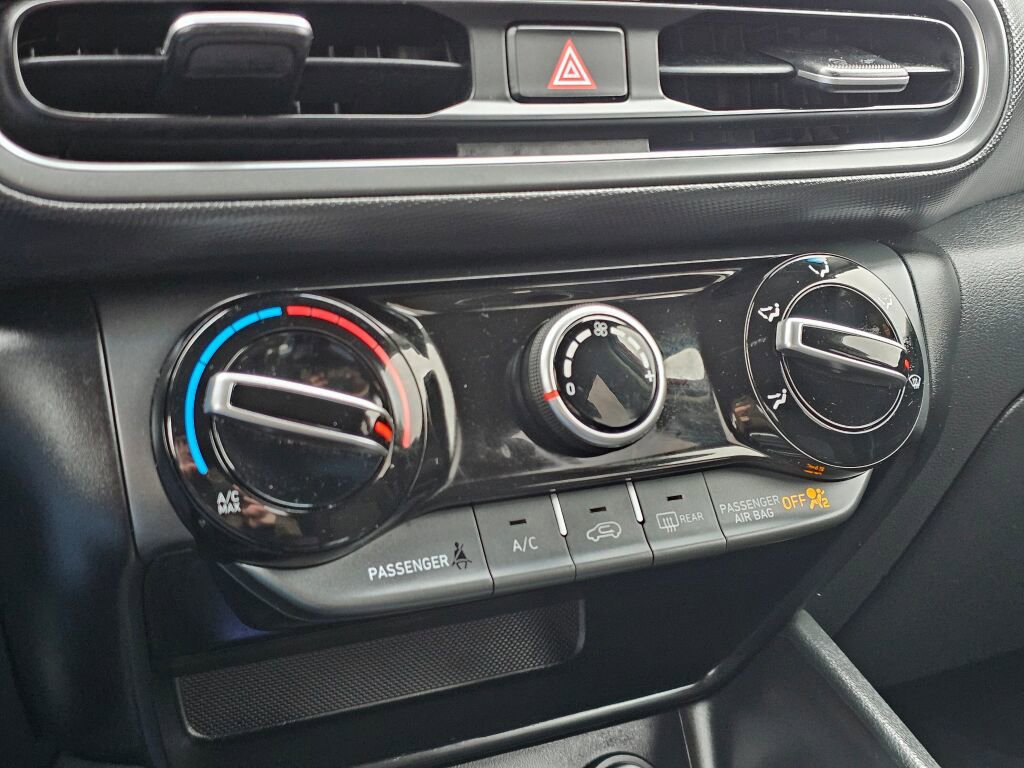 Used 2023 Hyundai Kona SEL image 22