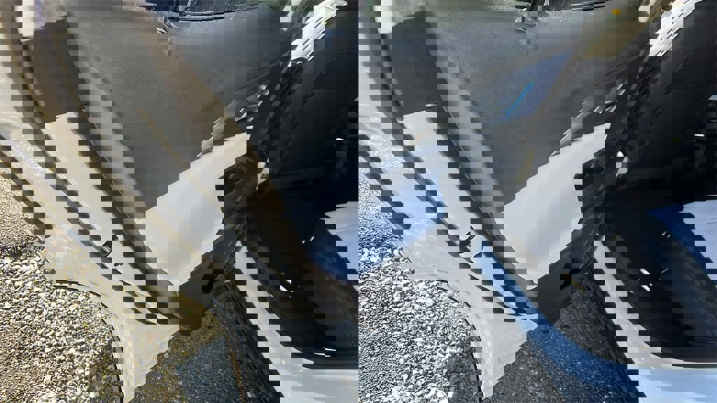 New 2026 Chevrolet Equinox EV LT image 16