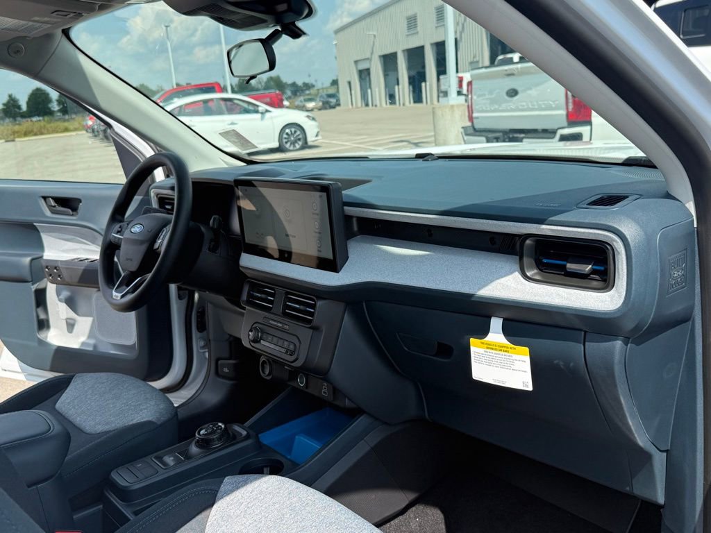 New 2025 Ford Maverick XLT image 15
