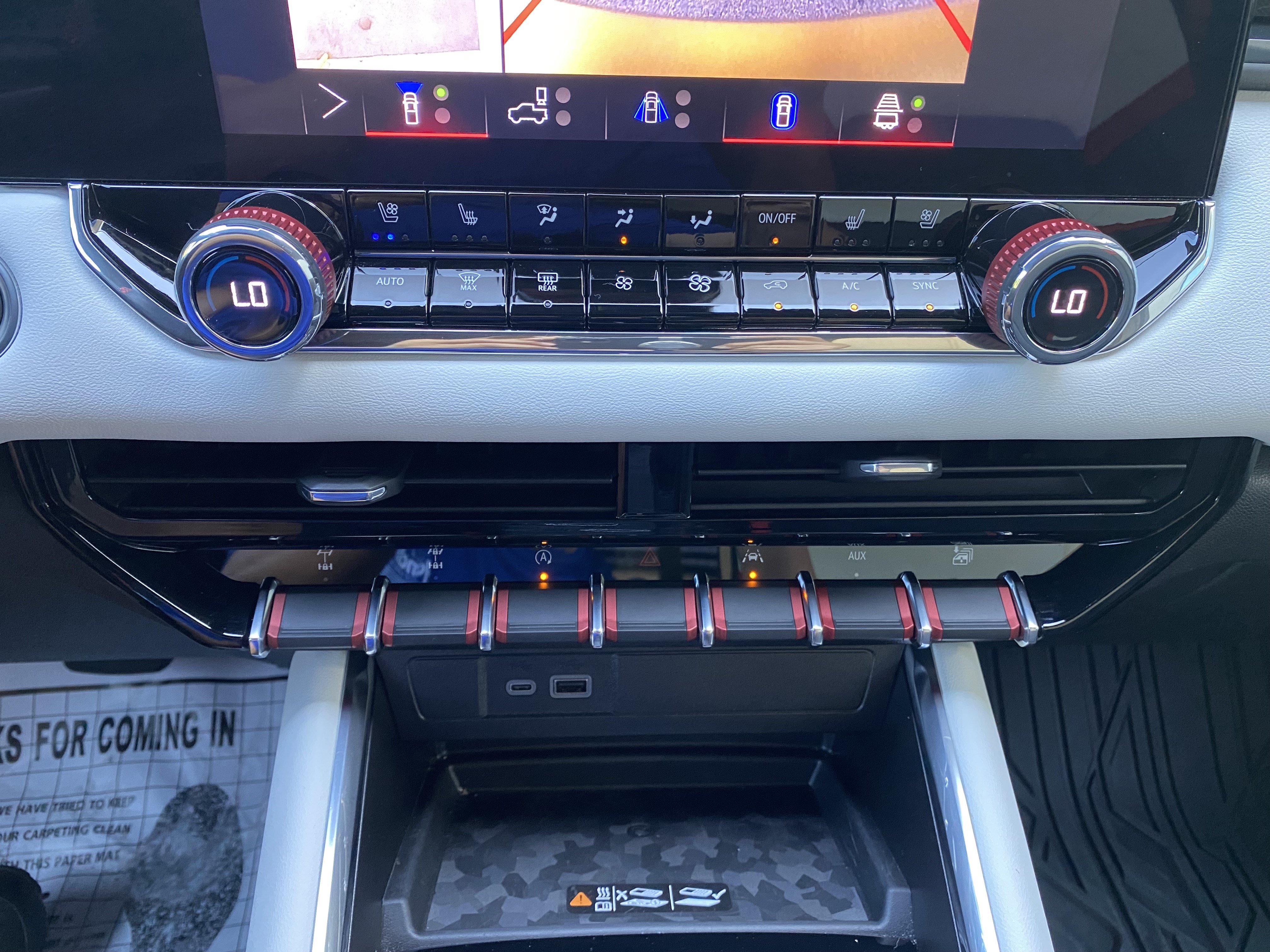 Used 2025 GMC Canyon AT4 w/ AT4X Package AWD/4WD image 29