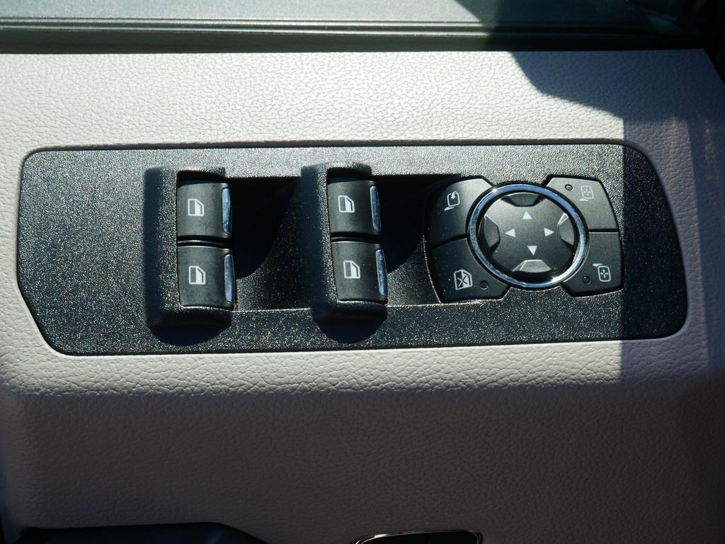 Used 2019 Ford F150 Limited w/ Trailer Tow Package AWD/4WD image 18