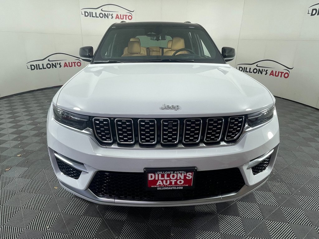 Used 2025 Jeep Grand Cherokee Summit image 11